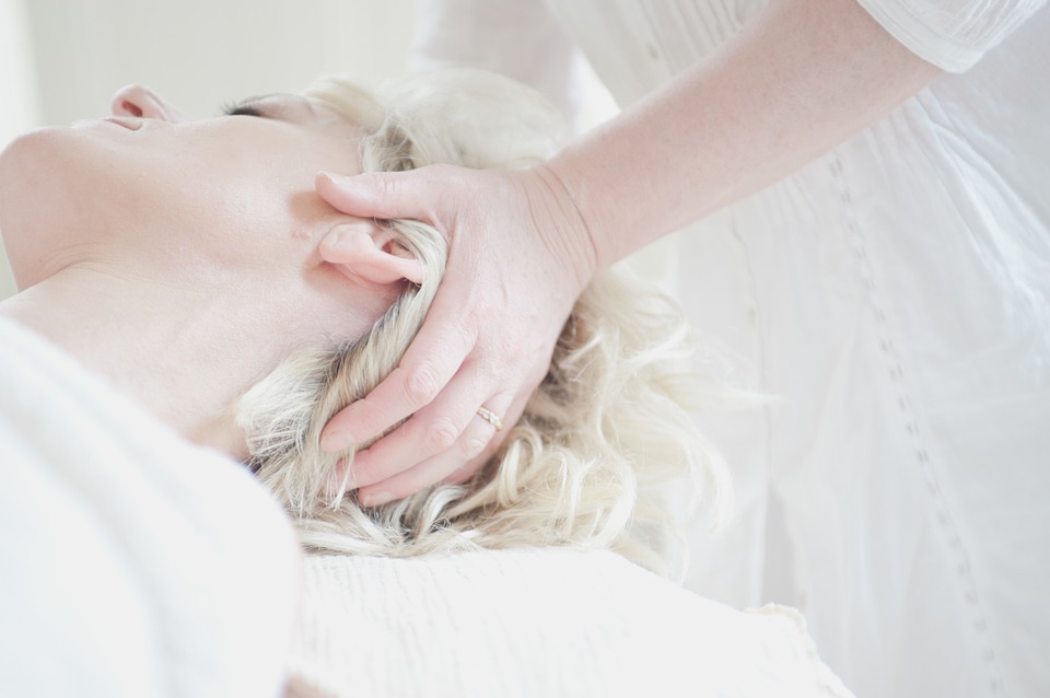 Top Reasons of Exfoliating Your Skin